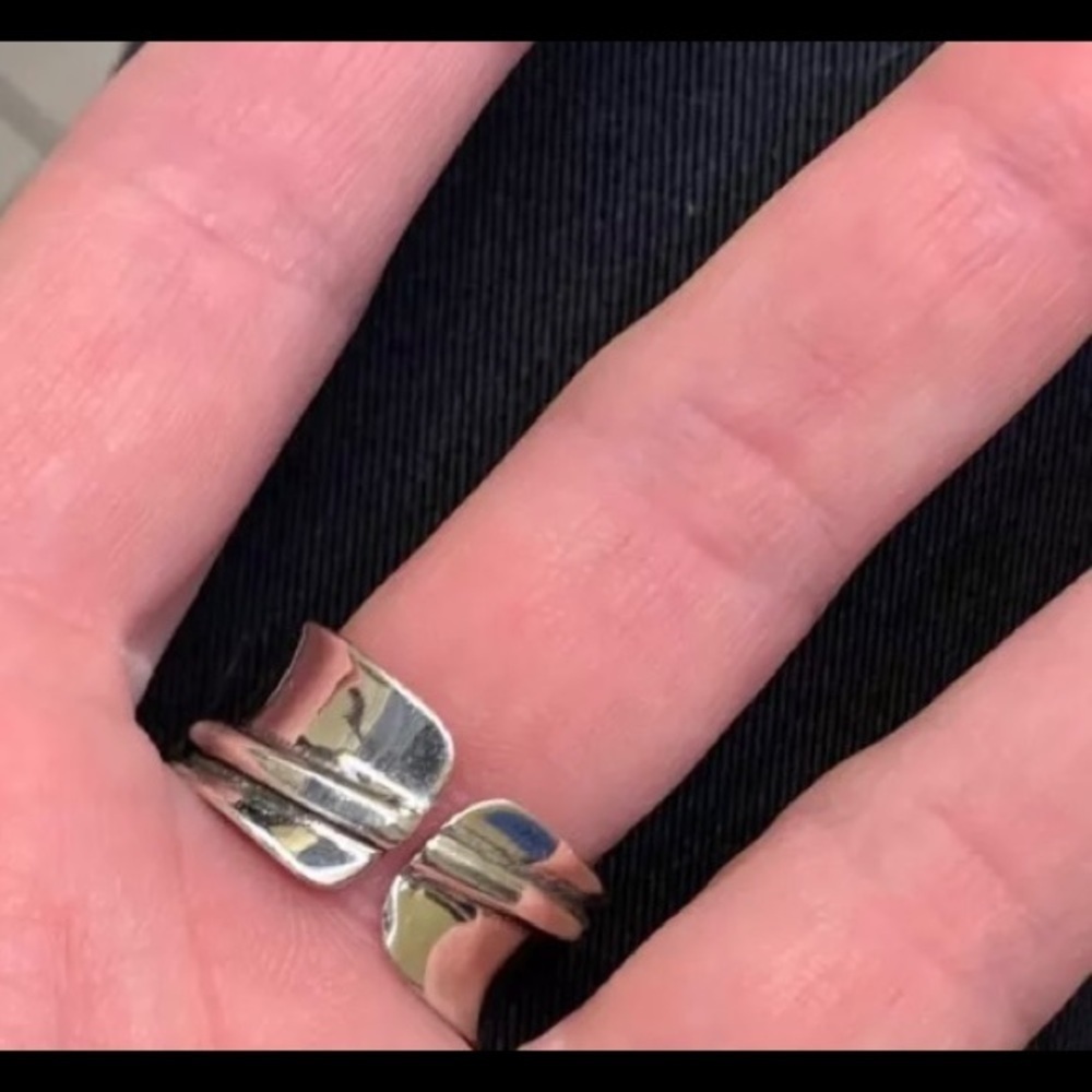 925 STERLING SILVER RING - Picture 5 of 7